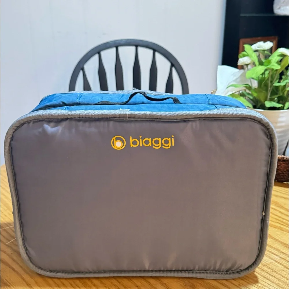 Blue and Gray Garment Bag for Storage and Organization